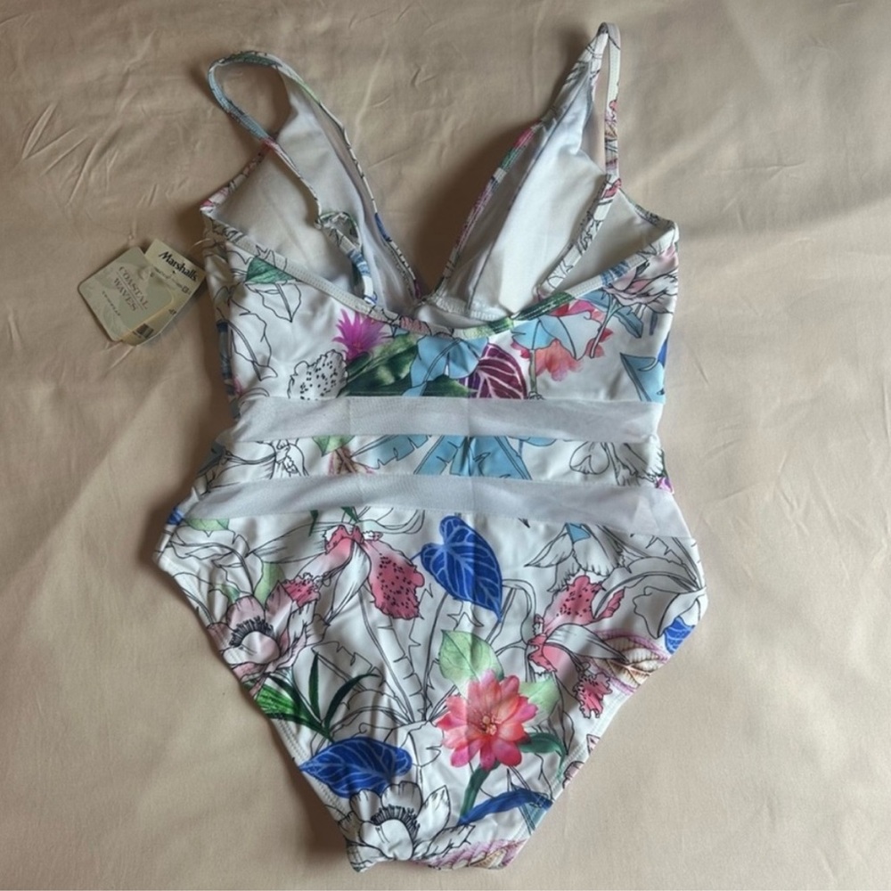 NWT Coastal Waves One-Piece Swimsuit – Size Small - Picture 5 of 8